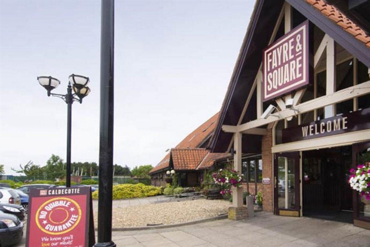 Premier Inn Milton Keynes South Екстериор снимка